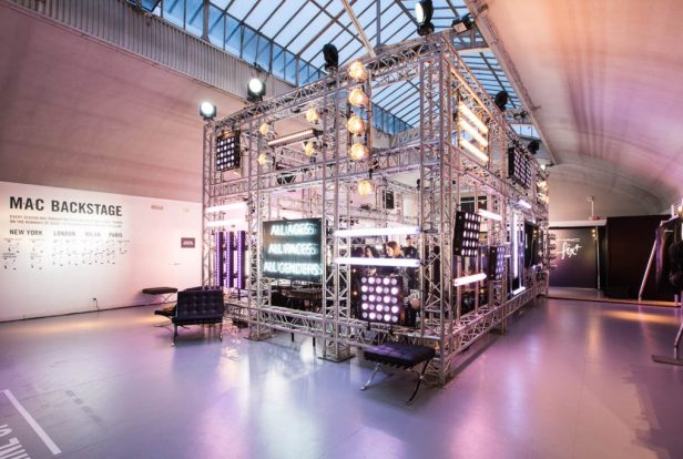 Installation – MAC Cosmetics